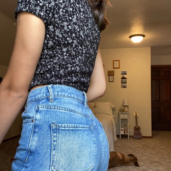 Shirt - Picture 3 of 4